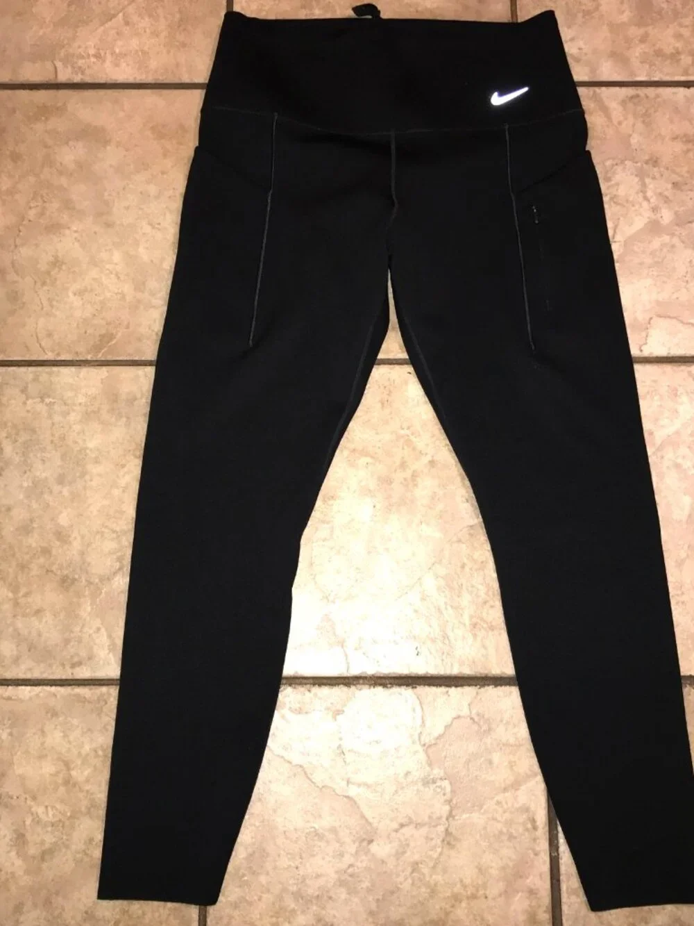 Women's Nike Go Firm-Support High-Rise 7/8 Leggings with Pockets-Size L (DQ5636)